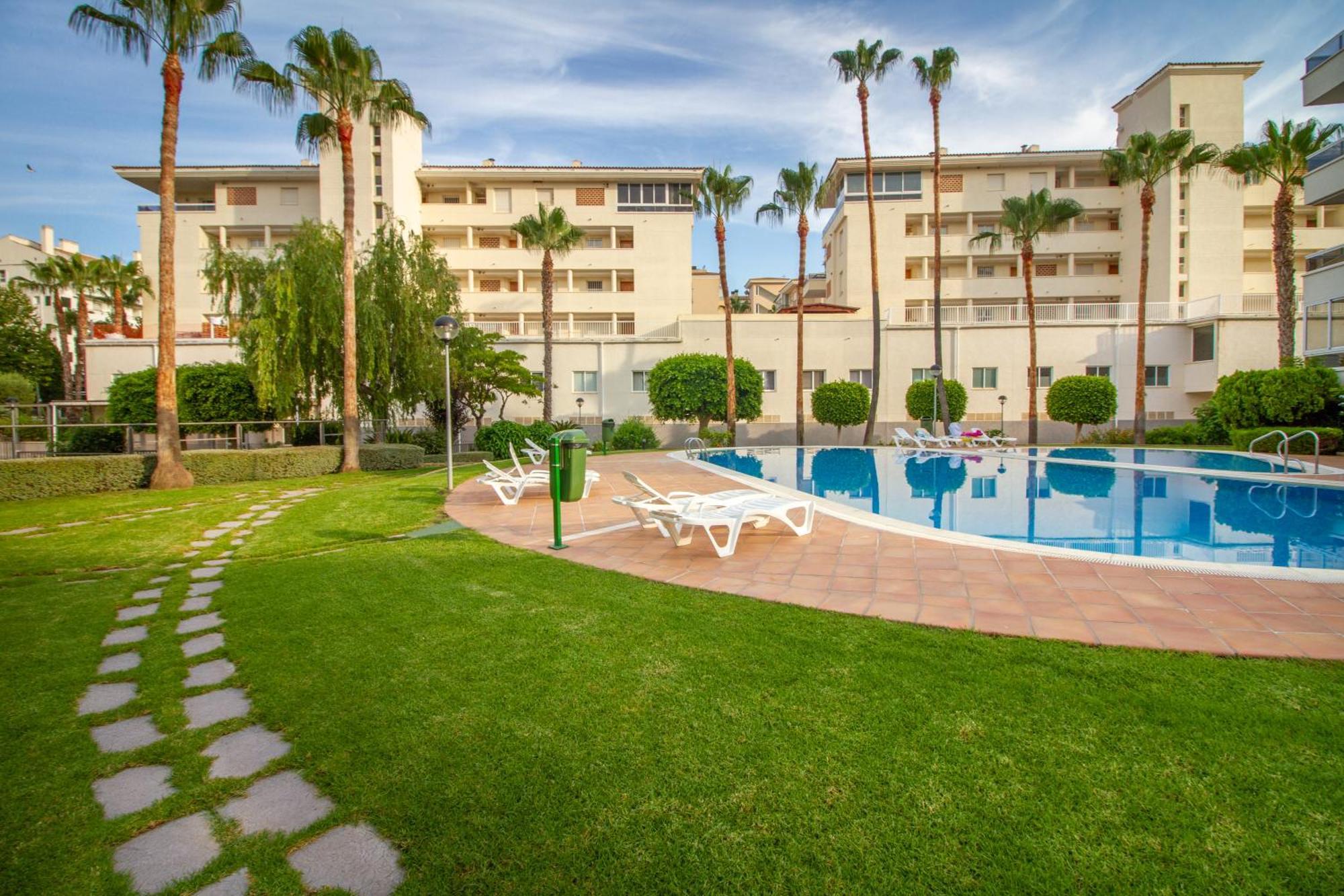 Luminoso Y Acogedor Apartamento En Albir 阿尔比尔 外观 照片