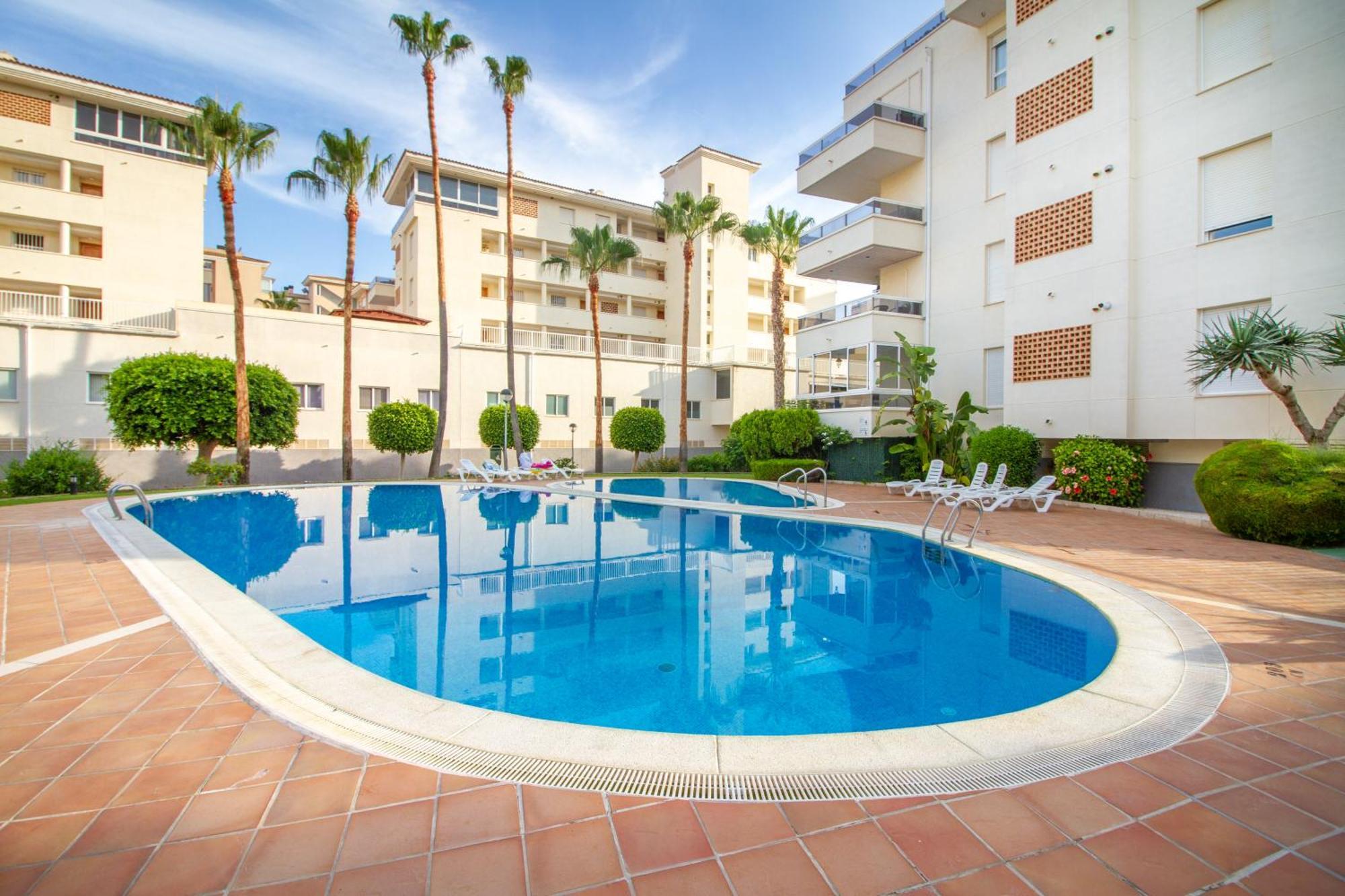 Luminoso Y Acogedor Apartamento En Albir 阿尔比尔 外观 照片