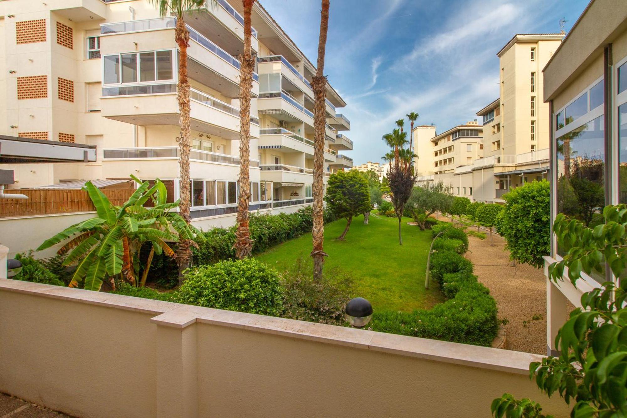Luminoso Y Acogedor Apartamento En Albir 阿尔比尔 外观 照片