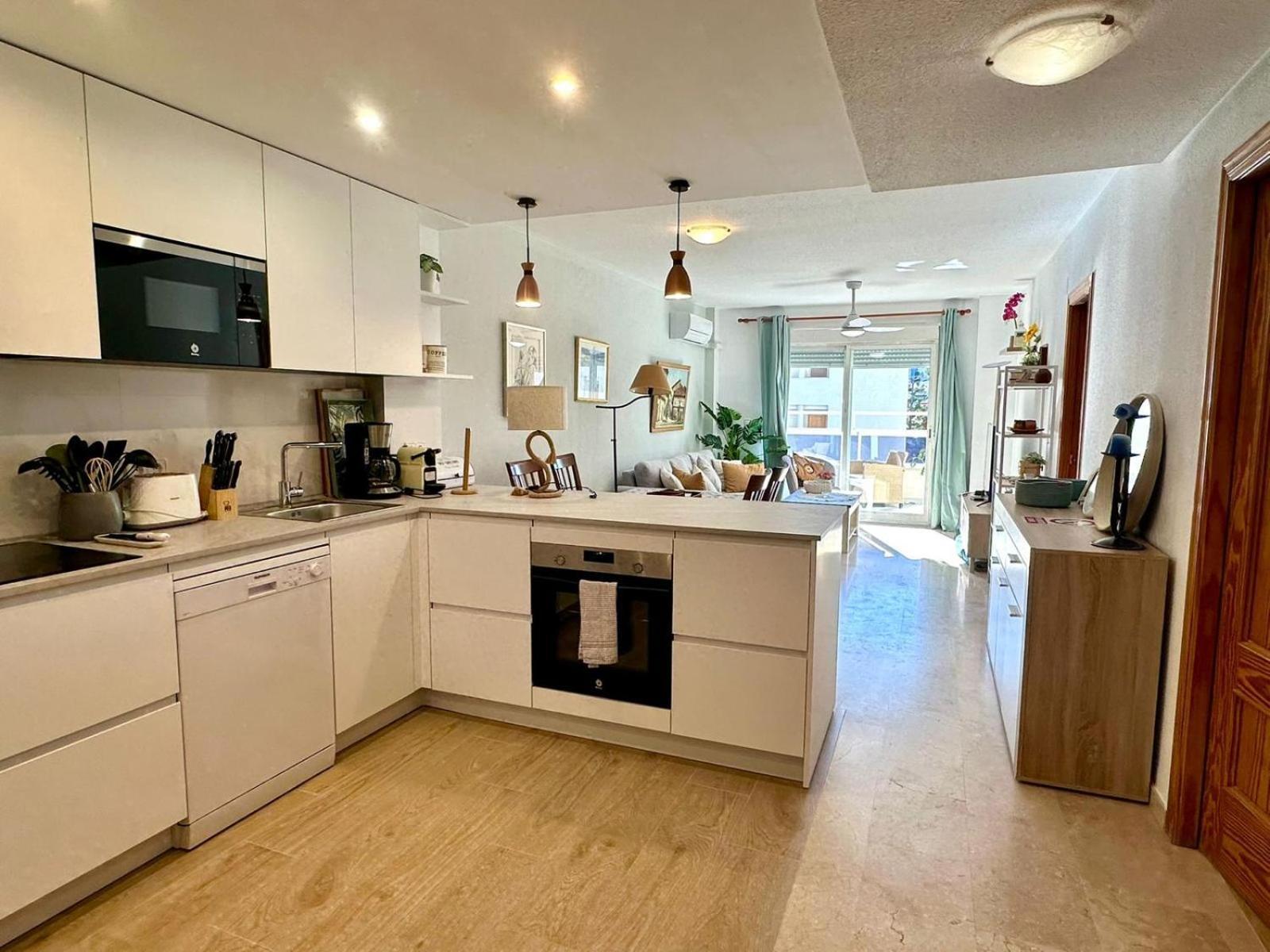 Luminoso Y Acogedor Apartamento En Albir 阿尔比尔 外观 照片