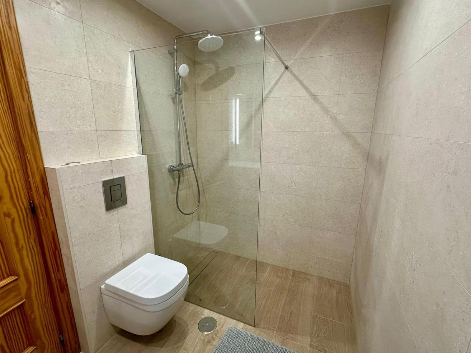 Luminoso Y Acogedor Apartamento En Albir 阿尔比尔 外观 照片