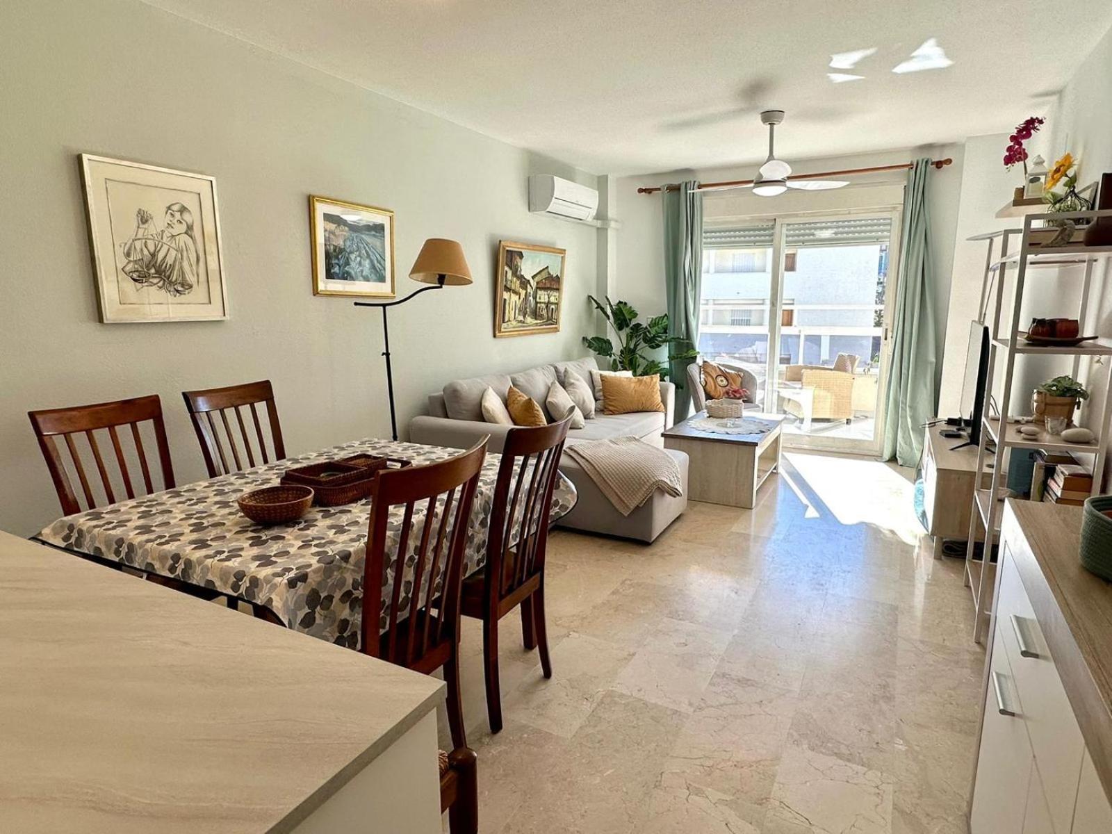 Luminoso Y Acogedor Apartamento En Albir 阿尔比尔 外观 照片